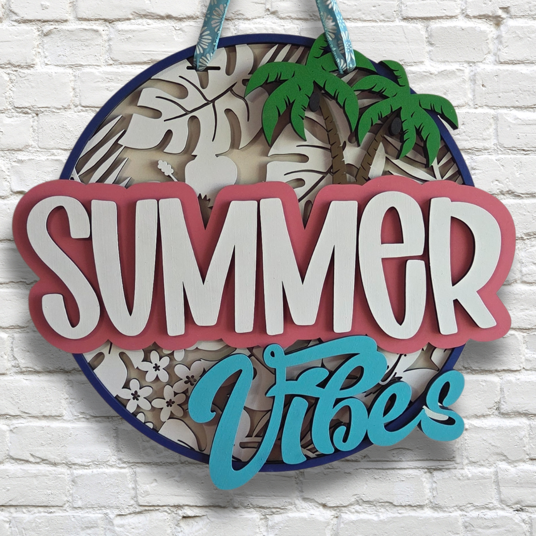 Summer Vibes Door Hanger – Tropical Palm Tree Welcome Sign