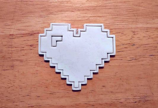 8 Bit Pixel Heart Cookie Cutter Set (2-Piece)