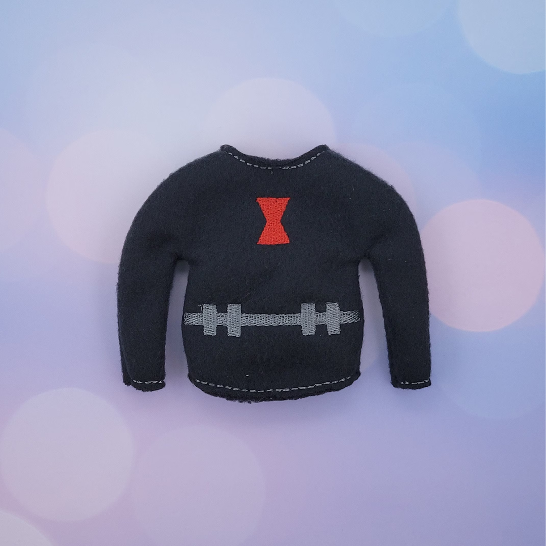 Widow Spider Hero Elf Sweater – Sleek Superhero-Inspired Outfit