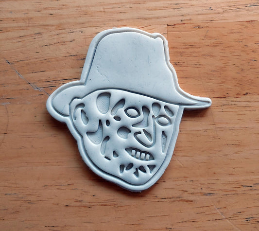 Slasher Freddy Cookie Cutter Set (2-Piece)