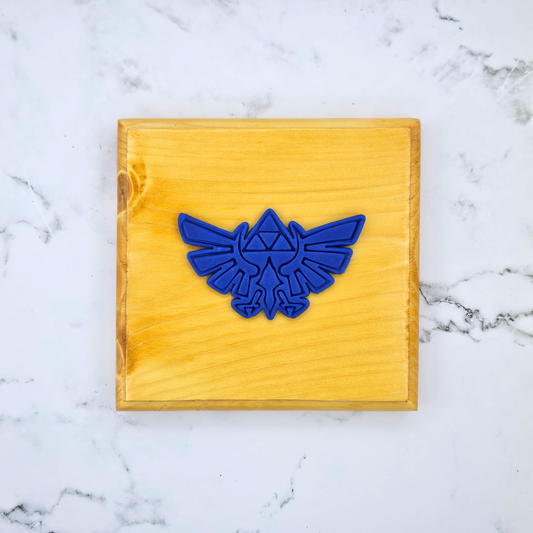 Hylian Crest Cookie Cutter Set (2-Piece)