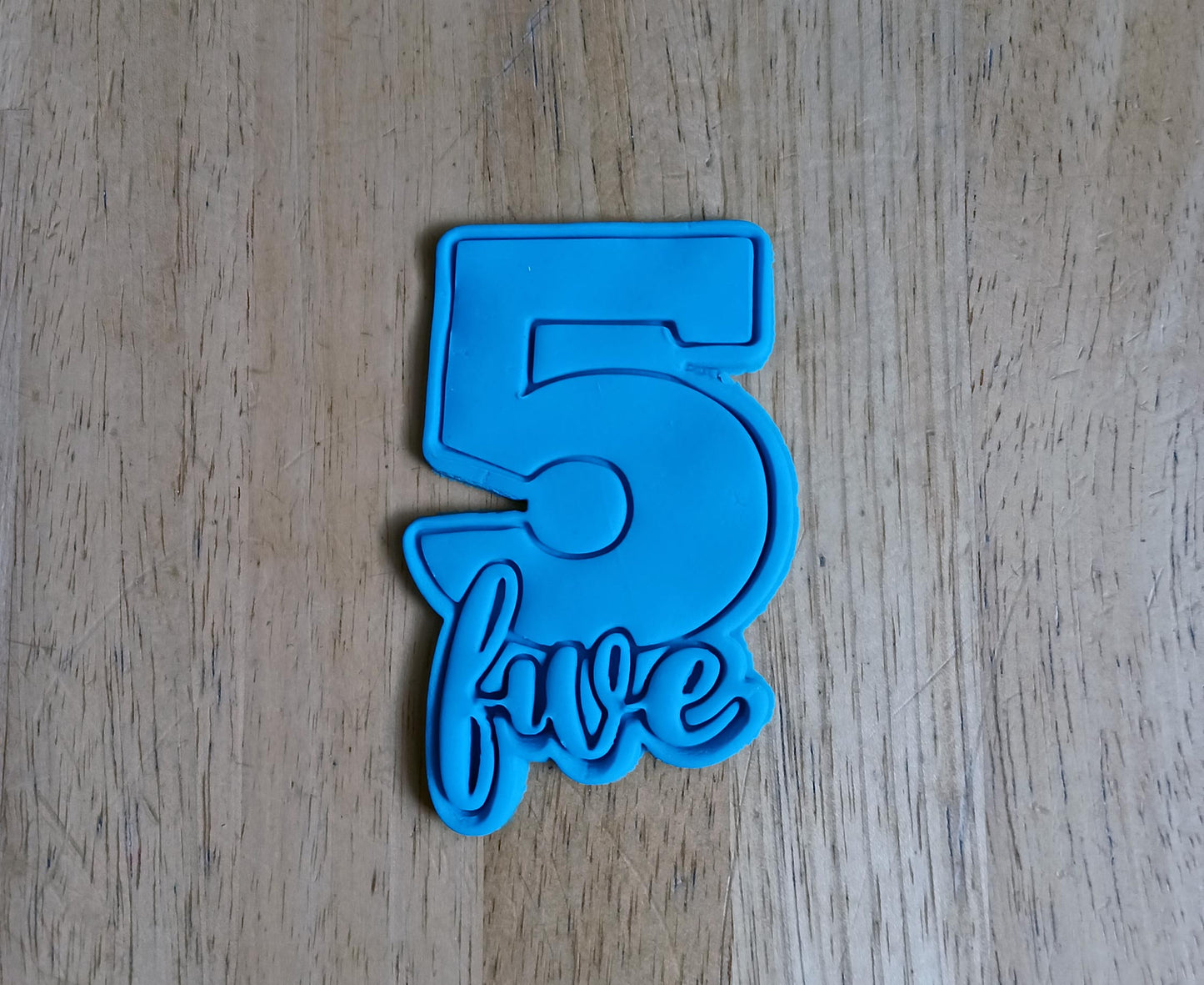 Number Five Cookie Cutter Set (2-Piece)